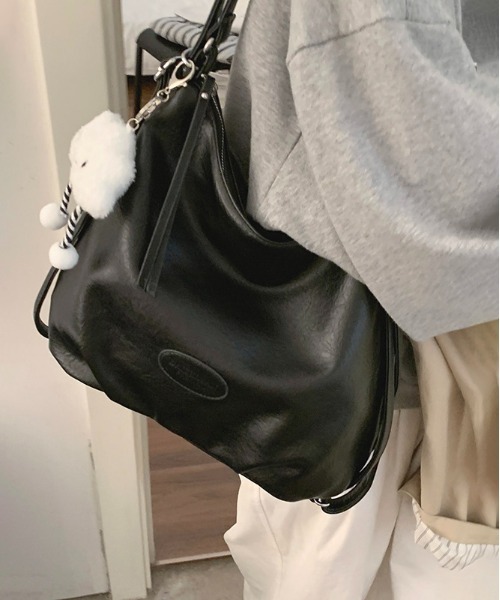 FREE STYLISTS ショルダーバッグ バッグ Y2Kチャーム付き大容量バッグ