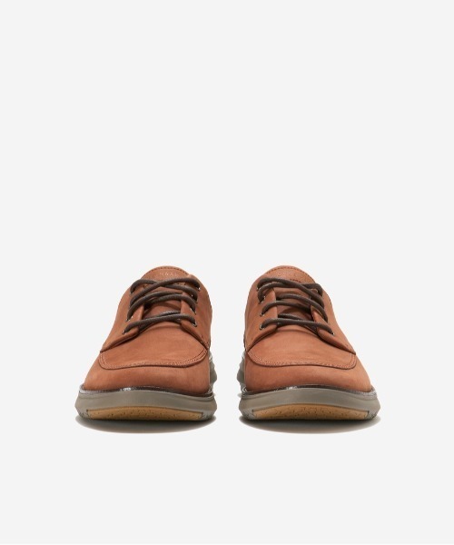 COLE HAAN（コールハーン） スニーカー グランド リミックス エプロン