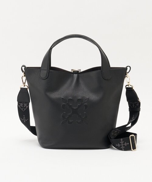 美品✨ (russet ラシット) 黒 ハンドバッグ 2way エンボス加工 russet（ラシット） トートバッグ 「WEB限定」エンボスモノグラム2WAY