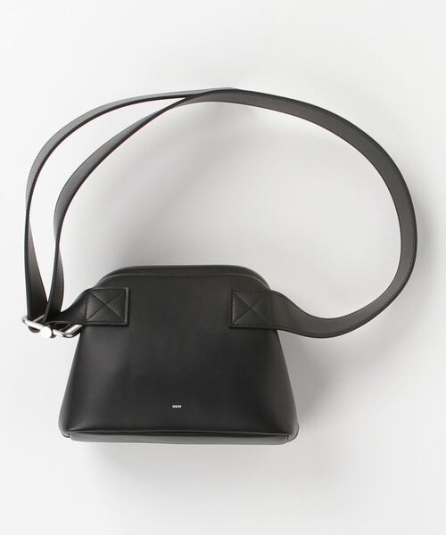 【美品:即日発送可能】OSOI 黒 レザー ショルダーバッグ OSOI オソイ ショルダーバッグ FOLDER BROT レディース レザー がま口