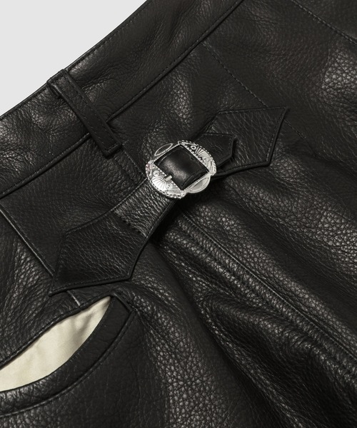 パンツ LEATHER SHORTS メンズの画像