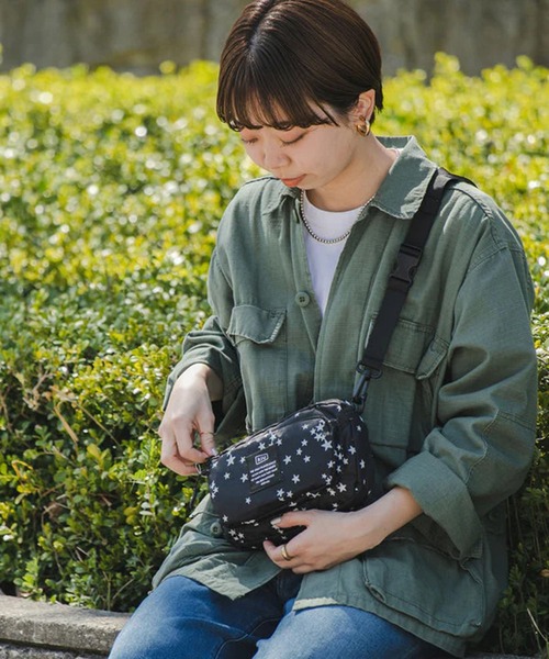 KiU ショルダーバッグ バッグ 「KiU」300D FRONT POCKET MINI