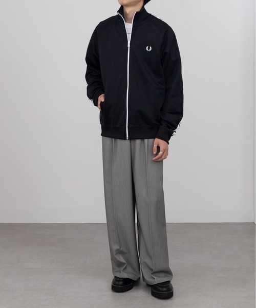 FRED PERRY ブラックジャージ J4620 L 現行品 FRED PERRY フレッドペリー テープド・トラックジャケット J4620