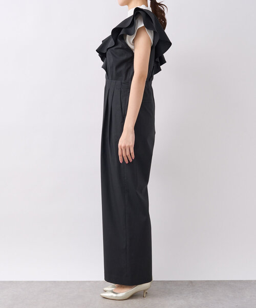 【la boutiqueBonBon】新品 タグ付き フリル オールインワン la boutiqueBonBon】新品 タグ付き フリル オールインワン