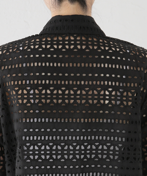 Spick&Span レース柄シャツ（黒） Spick＆Span ブラウス シャツ 「追加」レースショートシャツ