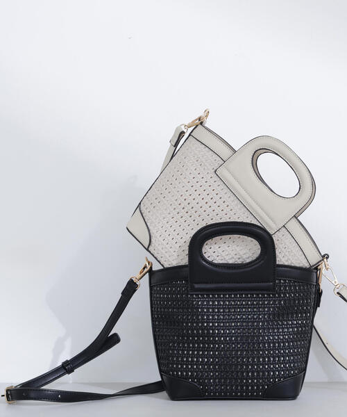 パンチングバッグ（レディースショルダーバッグ）｜バッグ