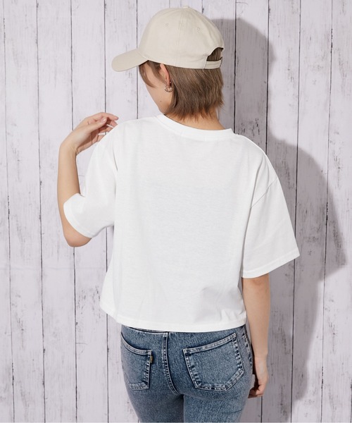 tシャツ 「花柄刺繍×ラインストーン」短丈Tシャツ／Y2K／春夏／全4色