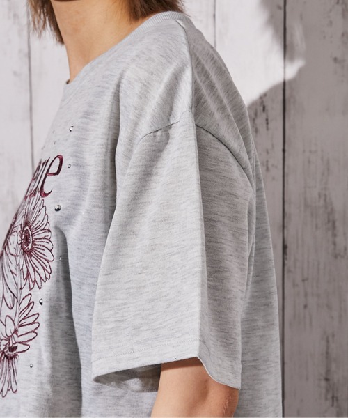 tシャツ 「花柄刺繍×ラインストーン」短丈Tシャツ／Y2K／春夏／全4色