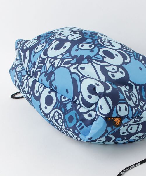 A BATHING APE（アベイシングエイプ） ショルダーバッグ MILO ALL