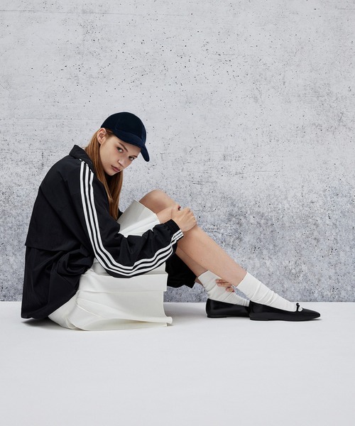 CHARLES & KEITH バレエ　　今期完売 バレエシューズ(レディース) | CHARLES & KEITH (チャールズ