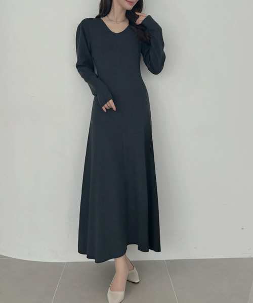 新作セール!   Vネック 美ライン ワンピース Ada. ワンピース プリンセスライン Vネック 美シルエット ニット