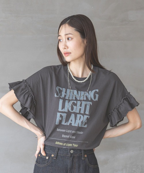 ドゥロワー今期今季フリル付き ブラック 半袖 トップス GLOBAL WORK tシャツ ヘビロッTEEフリルプリント半袖/325970