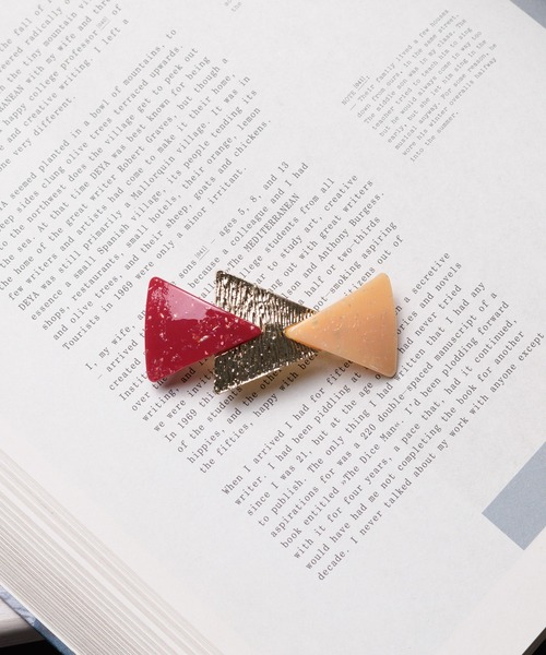 三角バレッタ★１点★950円 pn37jn_001-3.jpg