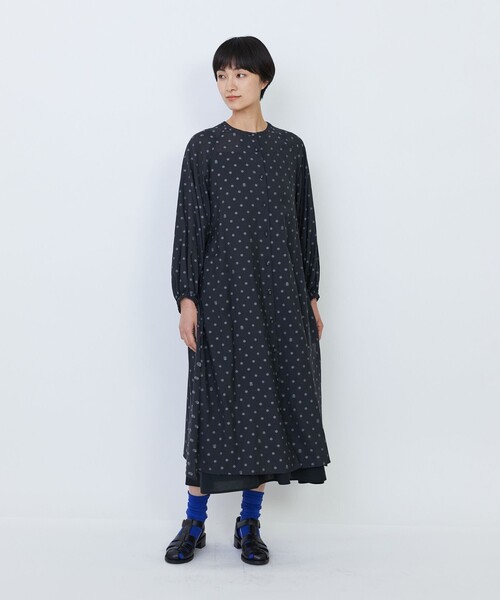 ワンピース 「3WAY」オリジナル柄カットジャカードワンピースの画像