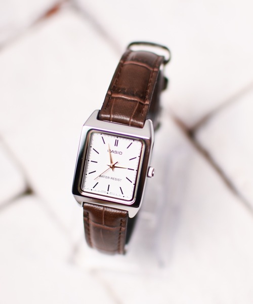 腕時計 「CASIO」クラシック スクエア レザー レディース : ZOZOTOWN