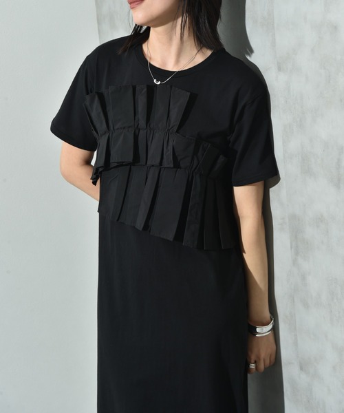 INTERPLANET ワンピース 異素材プリーツデザインカットワンピース