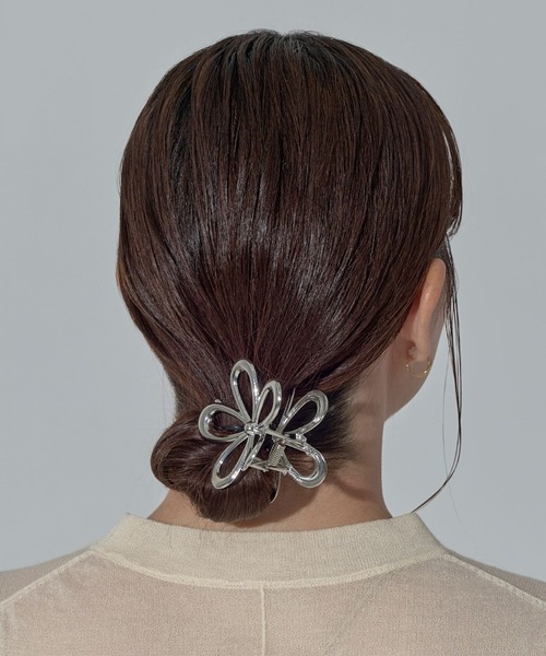 Phoebe ヘアクリップ フラワーメタルバンスクリップ シルバー