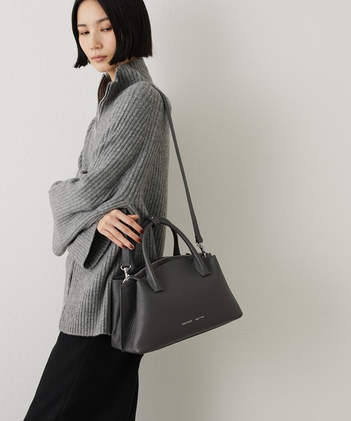 イアクッチ　トートバッグ バッグ ベラール M RUGA/BORCHIE IACUCCI(イアクッチ)｜ベラール M RUGA/BORCHIE/ブラック の通販