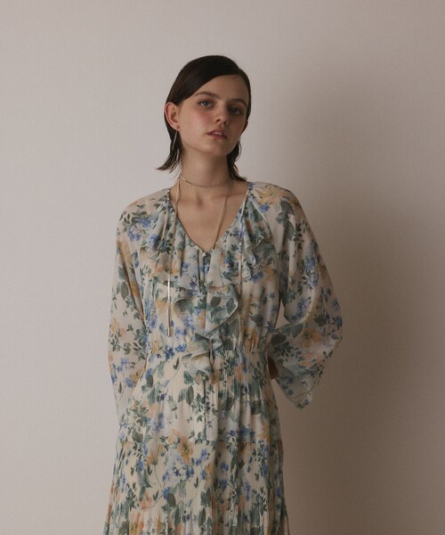 GRACE CONTINENTAL ワンピース フラワープリントカフタンドレス
