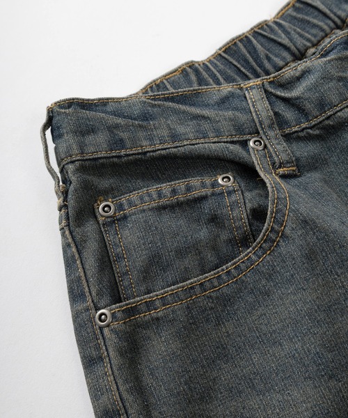 デニム金属パーツ打ち ジーンズ 「82」スタッズ付 ヴィンテージ加工 カーブデニムパンツ