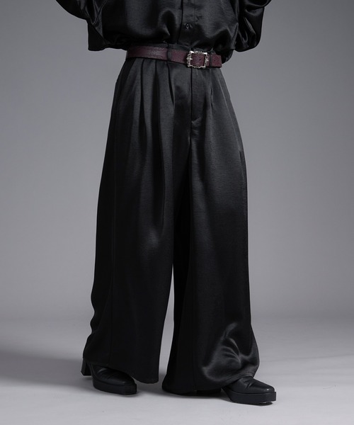 Ellno Loset（エルノロゼット） スラックス ボリュームタックサテン