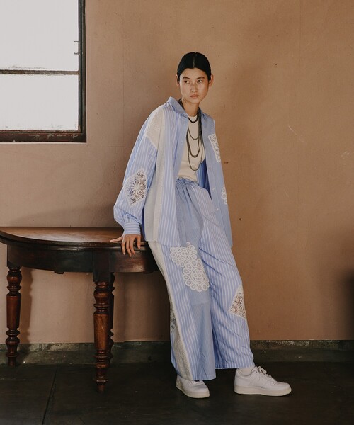 「Freada」 長袖シャツ フリ- ブラック レディース_画像2