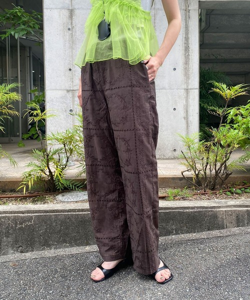 bohmal（ボマール） ワイドパンツ パンツ パッチワーク風総刺繍シアー