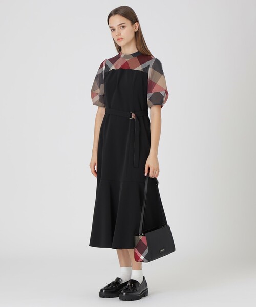 BLUE LABEL CRESTBRIDGE（ブルーレーベルクレストブリッジ