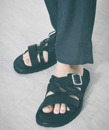 alfredoBANNISTER　レザーサンダル　イタリア製　定価24200円 alfredoBANNISTER（アルフレッドバニスター） サンダル マルチクロス