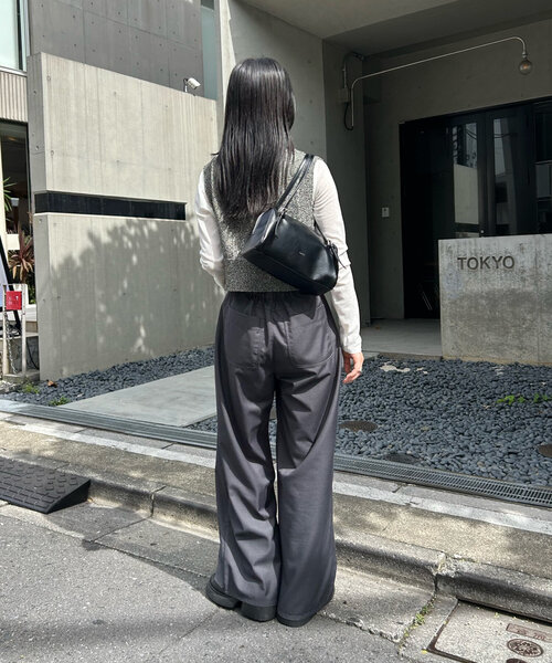 EC限定カラーあり/BRN・BLK2】スパンコールニットベスト