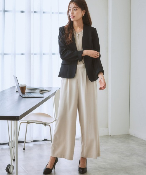 【美品】フォクシー レディボウブラウス アイボリー ワイドシルエット とろみ素材 とろみ素材 ラッフル ボウタイ ブラウス 通販 - ディノス