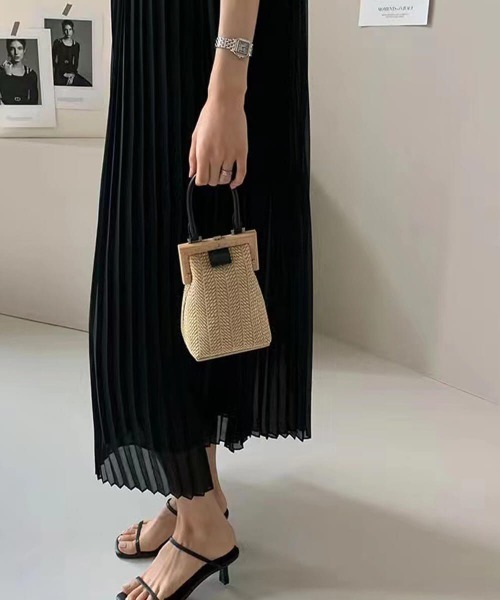 ワンピース 上品プリーツノースリーブロングワンピース : ZOZOTOWN