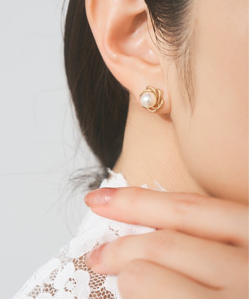 Jewel closet by L&Co. ピアス K18 フラワーモチーフ アコヤパール