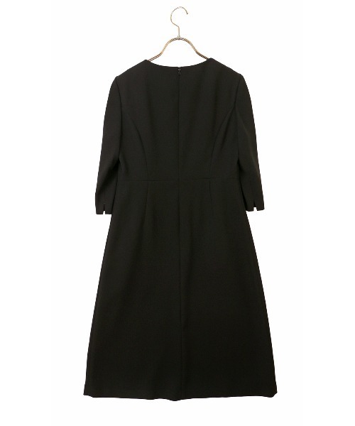 AOYAMA セットアップ 正統派のブラックフォーマル！襟付きボレロ