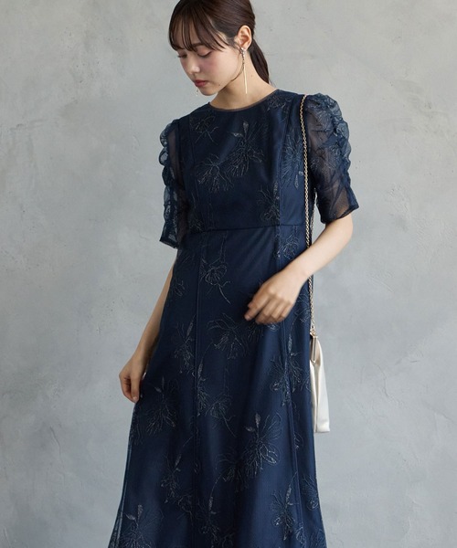 AIMER（エメ） ドレス ミストチュールフラワーモチーフラメ刺繍