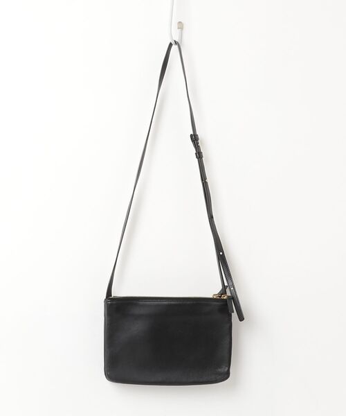 CELINE トリオショルダーバッグ ブラック　スモール CELINE（セリーヌ） トリオ スモール ショルダーバッグ - ブラック