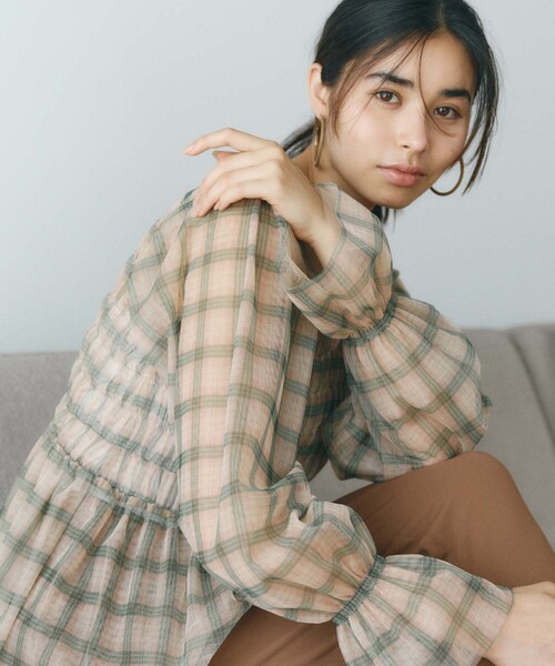 「BIANCA」 長袖ブラウス 38 ベージュ レディース_画像2