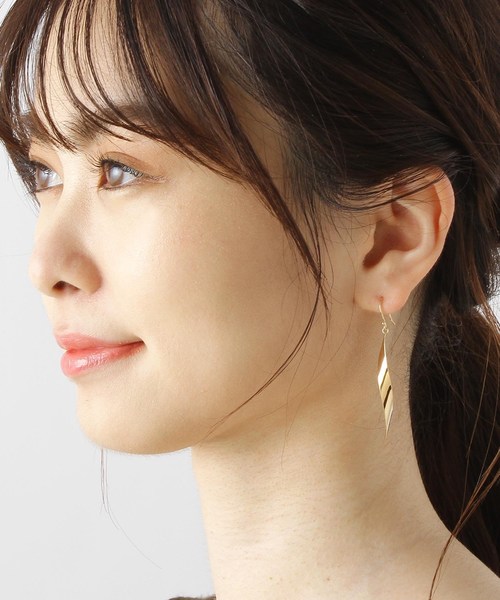 COCOSHNIK ピアス K10平板ひねり フックピアス レディース : ZOZOTOWN