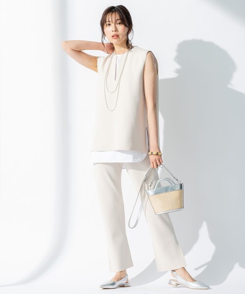 美品 23区 大きいサイズ 44 キーネック ジャージー生地 長袖  