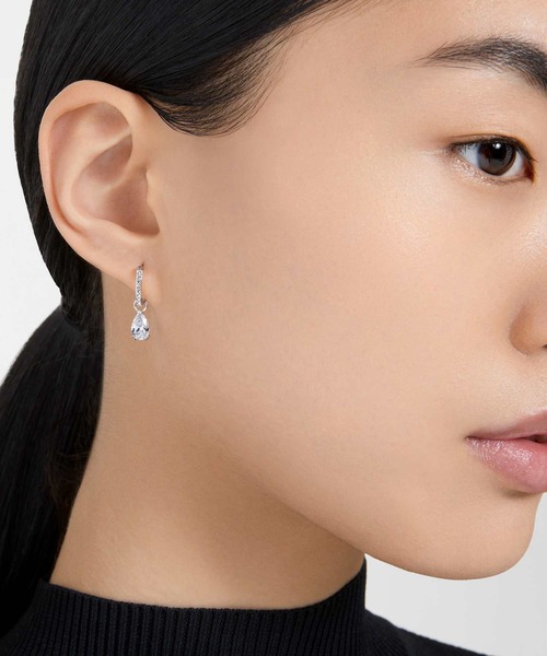 SWAROVSKI ピアス 「公式」「スワロフスキー」Stilla フープ
