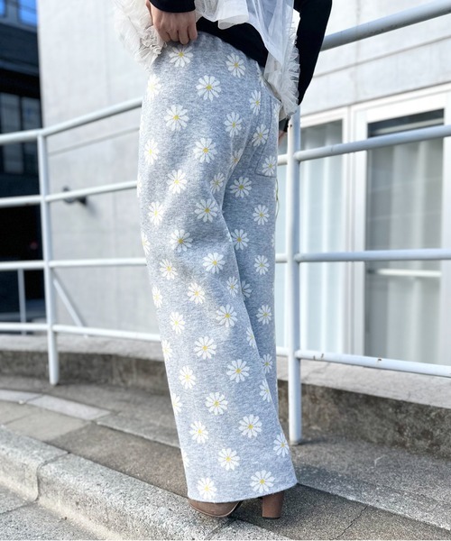 mi via loca パンツ スウェットライク デイジー柄ジャガードニット
