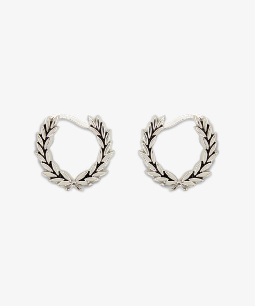 FRED PERRY イヤリング Laurel Wreath Mini Earrings／ローレル