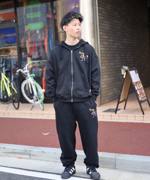 ATMARK パーカー 「3サイズ展開 / UNISEX 」ATMARKサガラ刺繍ジップ