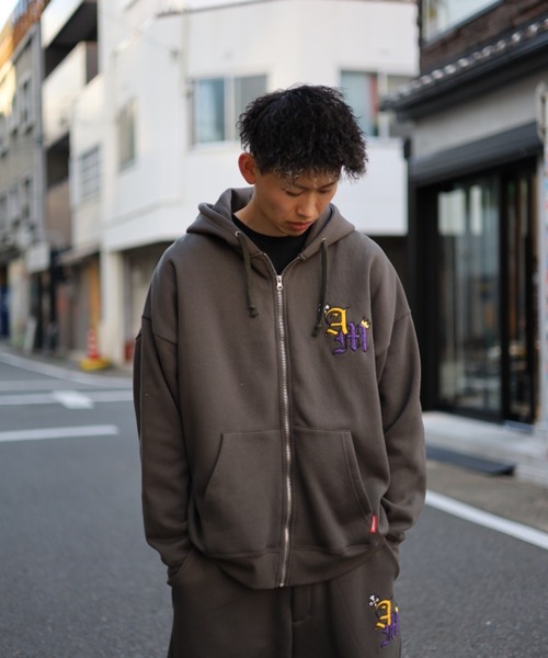 ATMARK パーカー 「3サイズ展開 / UNISEX 」ATMARKサガラ刺繍ジップ