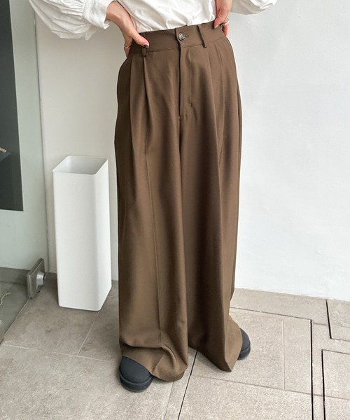 スラックス パンツ センタープレスタックワイドスラックス レディース