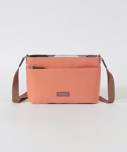 BLUE LABEL CRESTBRIDGE（ブルーレーベルクレストブリッジ