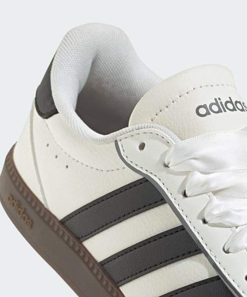 英国限定【アディダス】スニーカー レザーメッシュ オフホワイト 最終Sale 中古【Adidas】スニーカー 白 25cm 箱付き