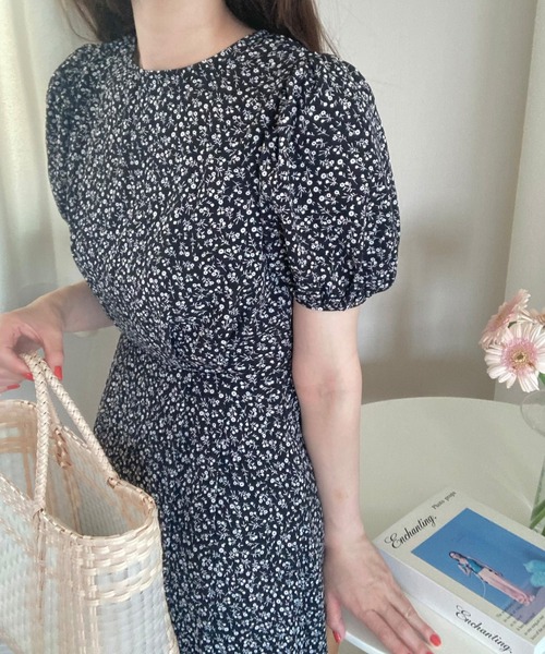 「LAUIR」 半袖ワンピース MEDIUM ベージュ レディース_画像5