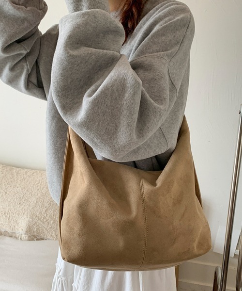 ショルダーバッグ バッグ 「25年秋冬新作」「A4対応」太ベルトワン