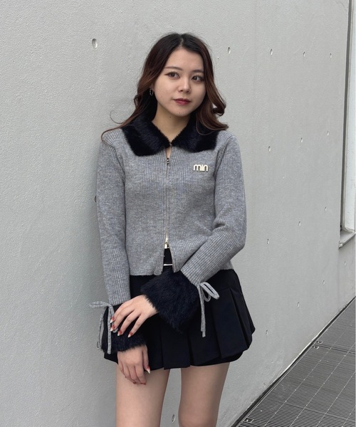 one way（ワンウェイ） ニット セーター フェザー衿ZIPニット